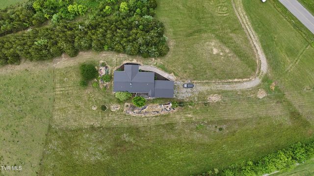 1168 Webster Valley Road, Rogersville, TN 37857