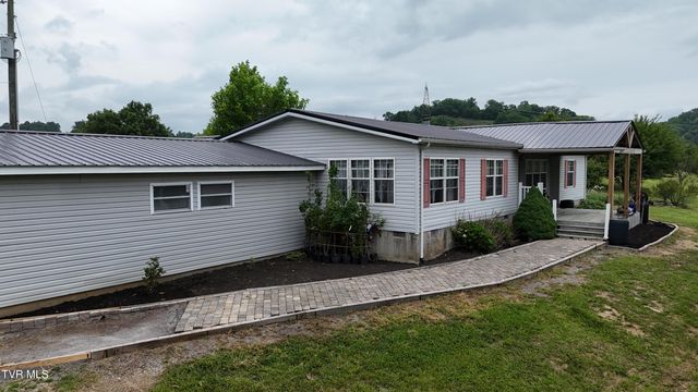 1168 Webster Valley Road, Rogersville, TN 37857