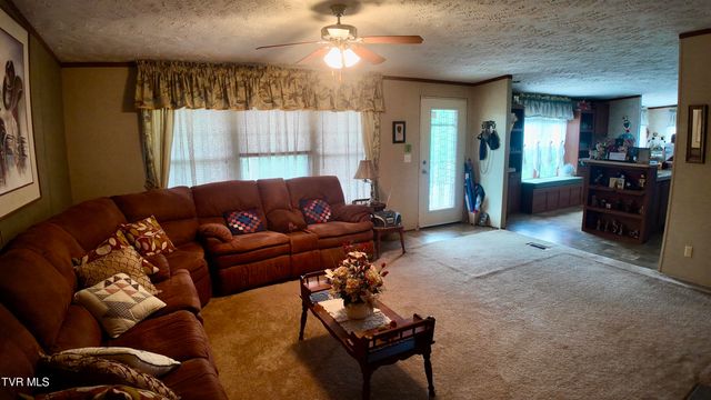 1168 Webster Valley Road, Rogersville, TN 37857