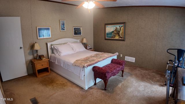 1168 Webster Valley Road, Rogersville, TN 37857