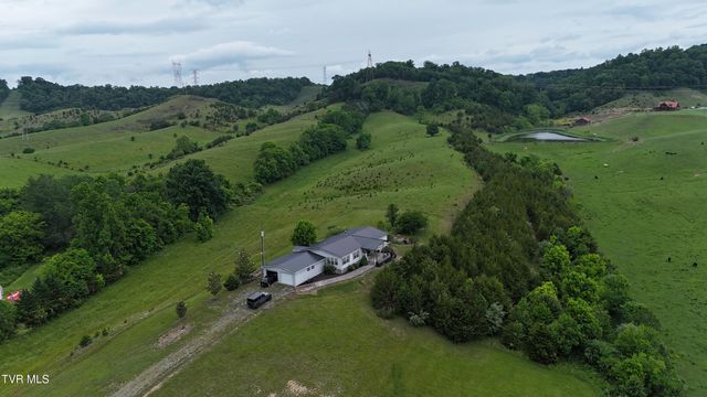 1168 Webster Valley Road, Rogersville, TN 37857