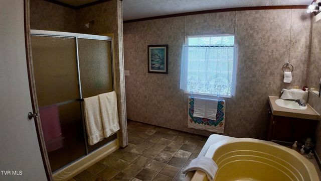 1168 Webster Valley Road, Rogersville, TN 37857