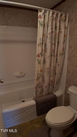 1168 Webster Valley Road, Rogersville, TN 37857