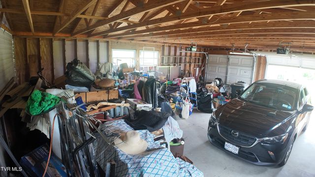 1168 Webster Valley Road, Rogersville, TN 37857