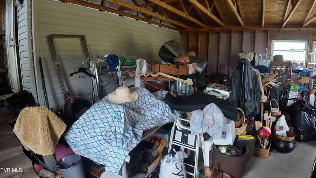 1168 Webster Valley Road, Rogersville, TN 37857