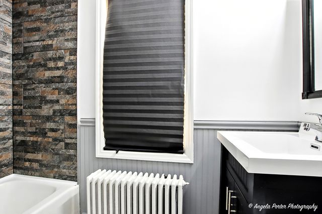 2100 Edina Boulevard, Zion, IL 60099