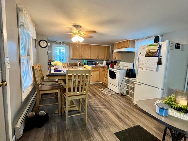 164 Boswell Avenue, Norwich, CT 06360