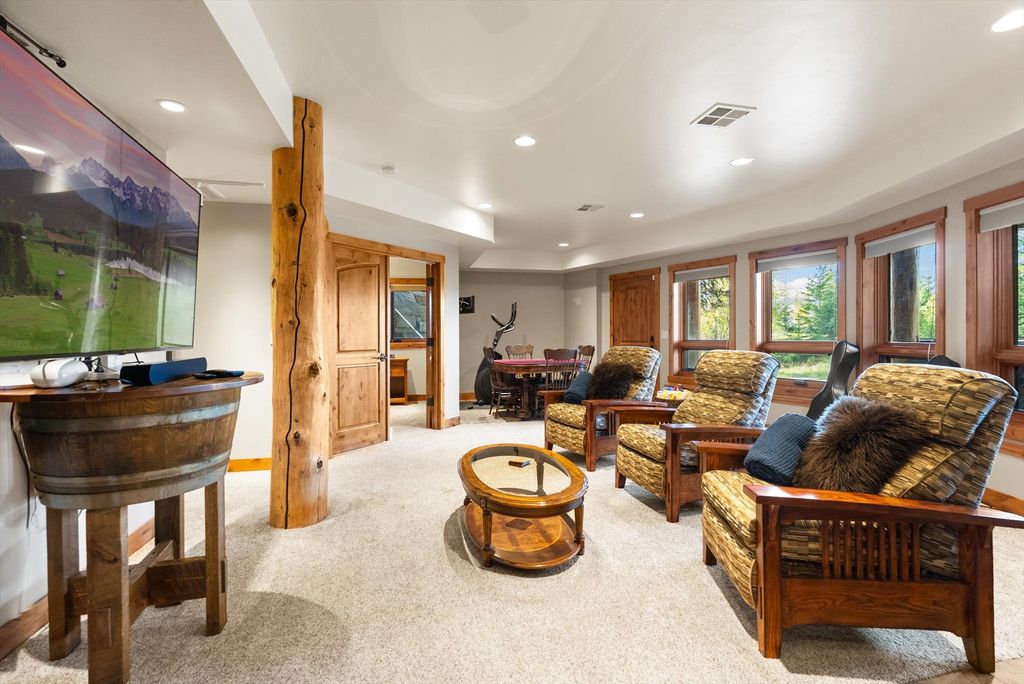 378 Elk Highlands Drive, Whitefish, MT 59937 photo 32