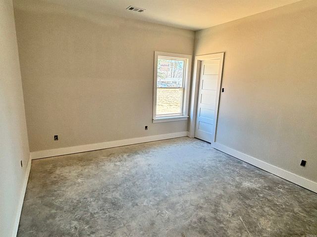 24 Albion Court, Cabot, AR 72023