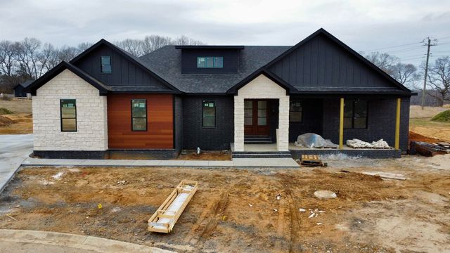 24 Albion Court, Cabot, AR 72023