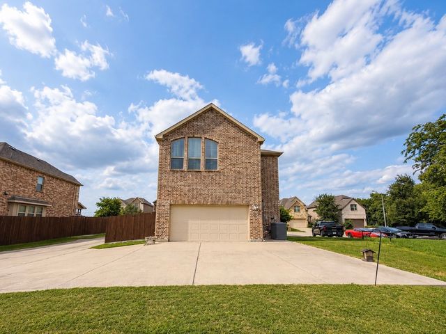 3040 Martello Lane, Plano, TX 75074