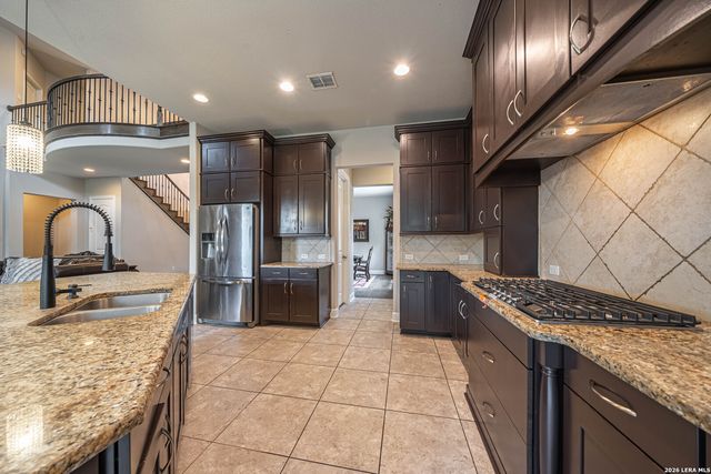 27815 CAZADOR TRL, San Antonio, TX 78260