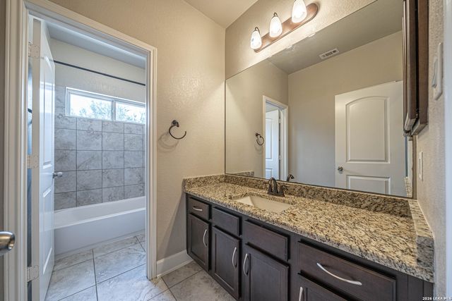 27815 CAZADOR TRL, San Antonio, TX 78260