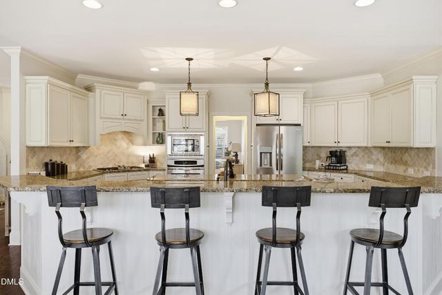 209 Ashdown Forest Lane, Cary, NC 27519