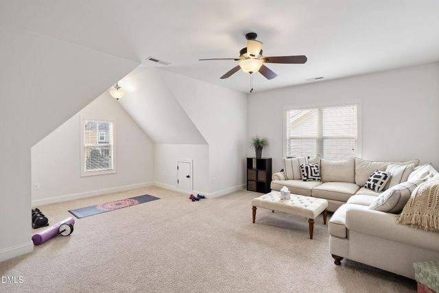 209 Ashdown Forest Lane, Cary, NC 27519