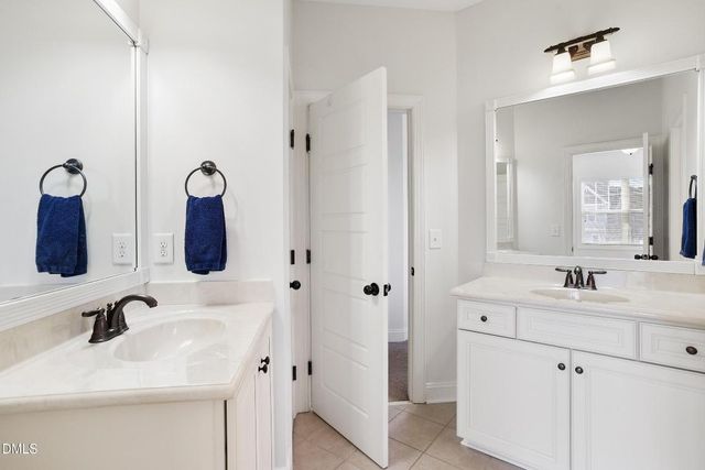 209 Ashdown Forest Lane, Cary, NC 27519