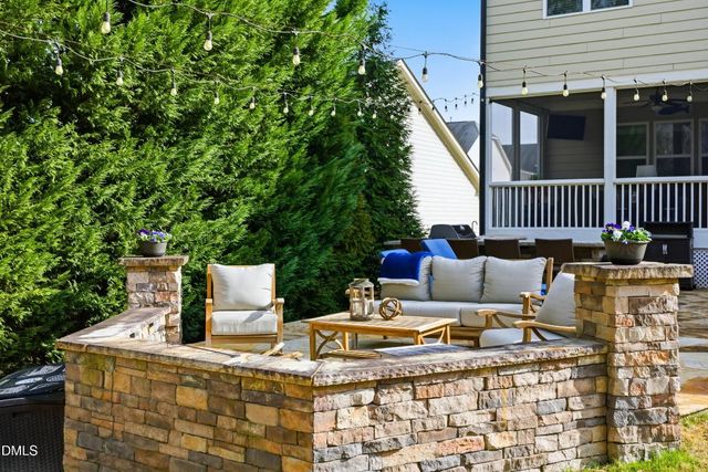 209 Ashdown Forest Lane, Cary, NC 27519