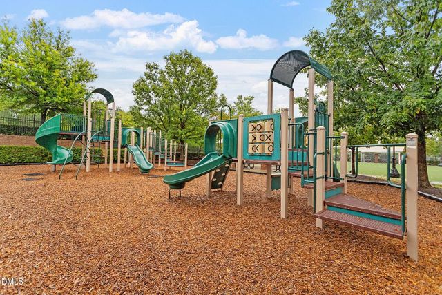 209 Ashdown Forest Lane, Cary, NC 27519