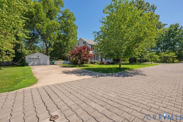 209 Randolph Cir, Ashland, VA 23005