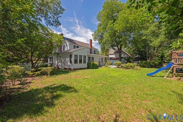 209 Randolph Cir, Ashland, VA 23005