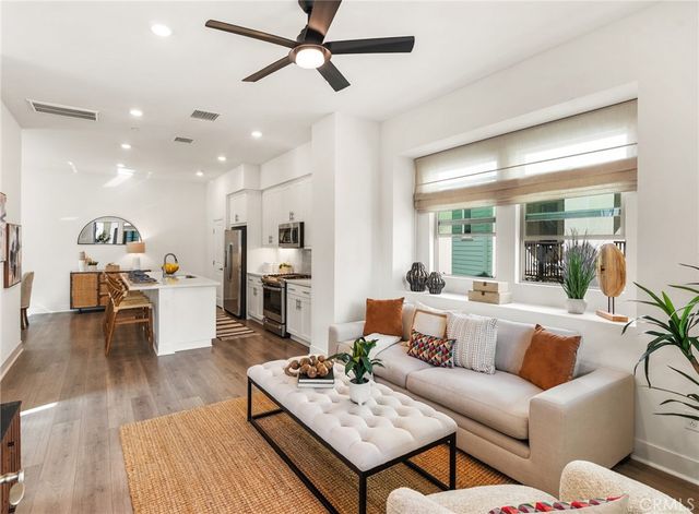 1643 Saratoga Lane, San Pedro, CA 90732