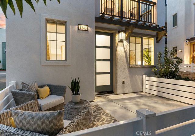 1643 Saratoga Lane, San Pedro, CA 90732