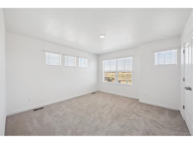 18802 E 99th Ave, Commerce City, CO 80022