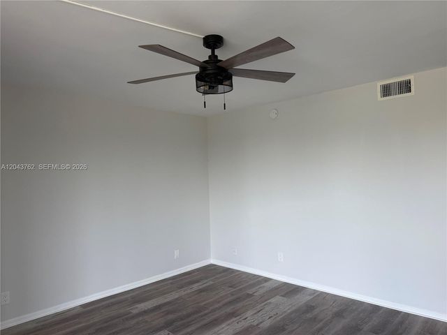7220 Lake Cir Drive 406, Margate, FL 33063