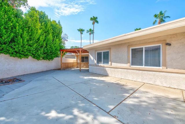 77030 Florida Avenue, Palm Desert, CA 92211