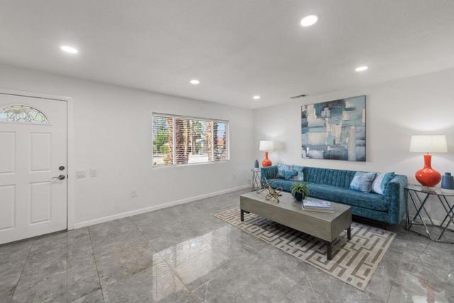 77030 Florida Avenue, Palm Desert, CA 92211
