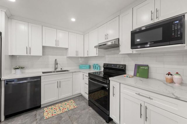 77030 Florida Avenue, Palm Desert, CA 92211