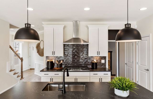 21 Emerald Run 0013, Shrewsbury, MA 01545