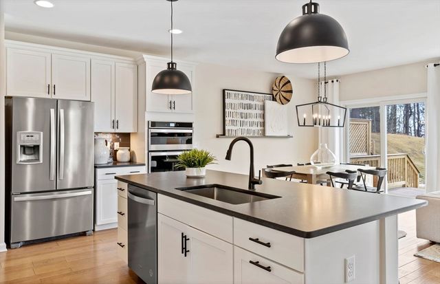21 Emerald Run 0013, Shrewsbury, MA 01545