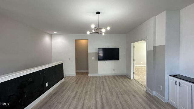 221 Hensley Oak Way, Holly Springs, NC 27540