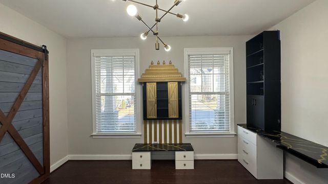 221 Hensley Oak Way, Holly Springs, NC 27540