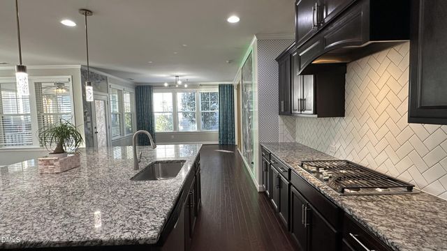 221 Hensley Oak Way, Holly Springs, NC 27540