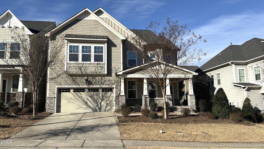 221 Hensley Oak Way, Holly Springs, NC 27540