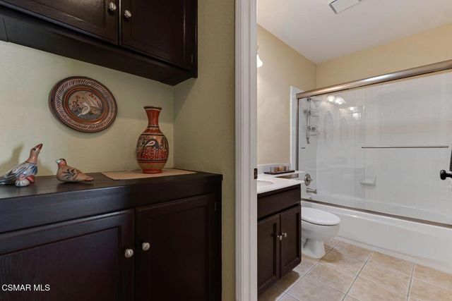 6347 Via Cozumel, Camarillo, CA 93012