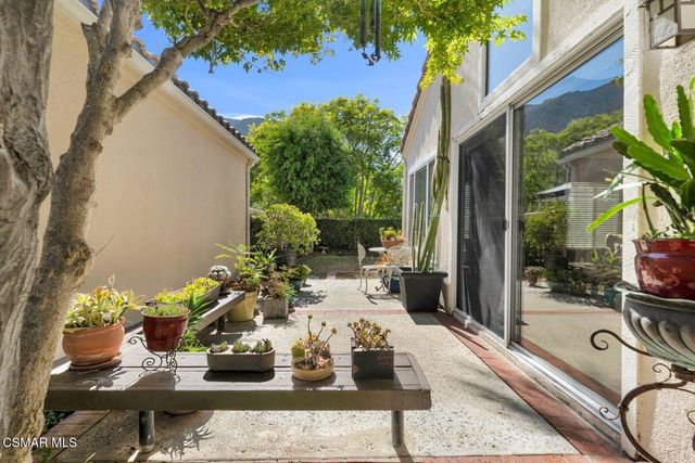 6347 Via Cozumel, Camarillo, CA 93012