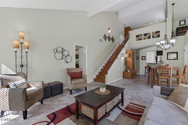 6347 Via Cozumel, Camarillo, CA 93012