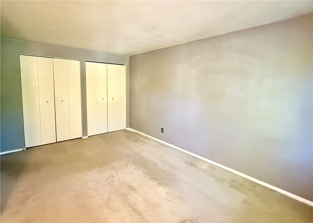 312 Parkwood Dr, Cranberry Twp, PA 16066