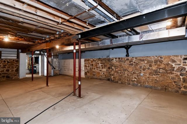 22 SEIDEL RD, Reading, PA 19606