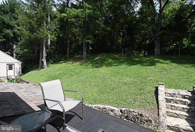 22 SEIDEL RD, Reading, PA 19606