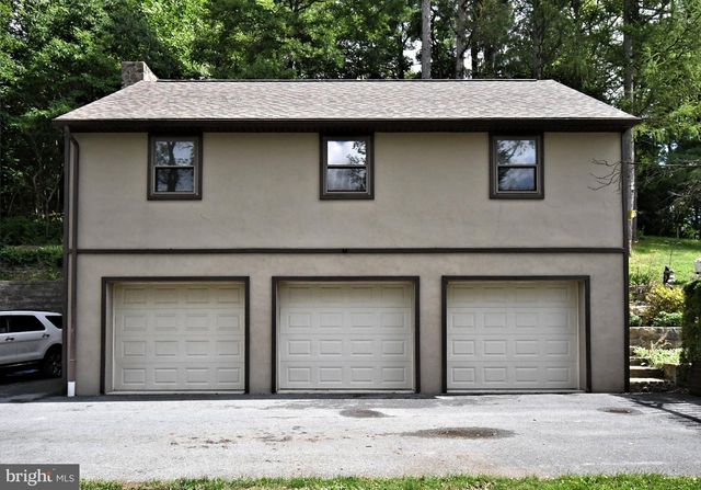 22 SEIDEL RD, Reading, PA 19606