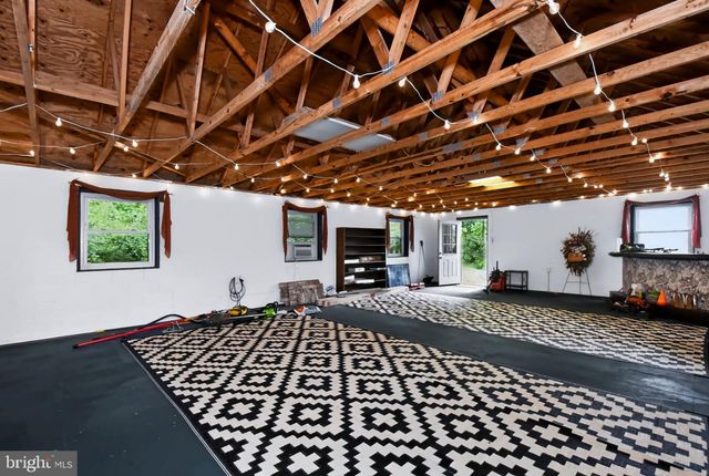 22 SEIDEL RD, Reading, PA 19606