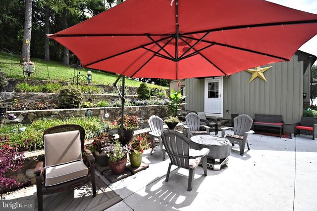 22 SEIDEL RD, Reading, PA 19606