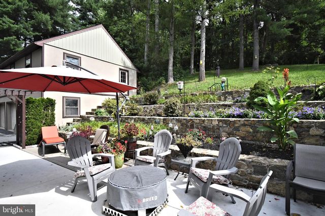 22 SEIDEL RD, Reading, PA 19606