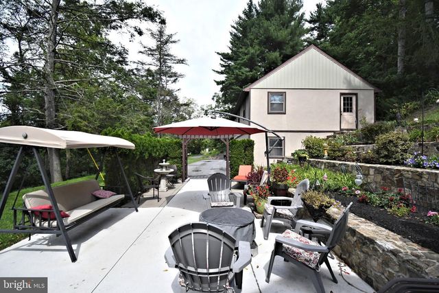 22 SEIDEL RD, Reading, PA 19606