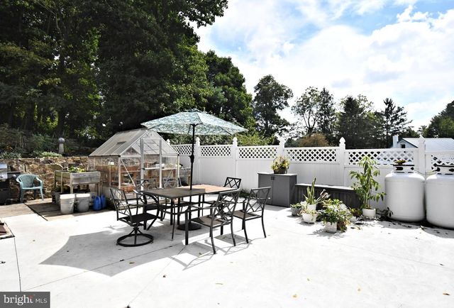 22 SEIDEL RD, Reading, PA 19606