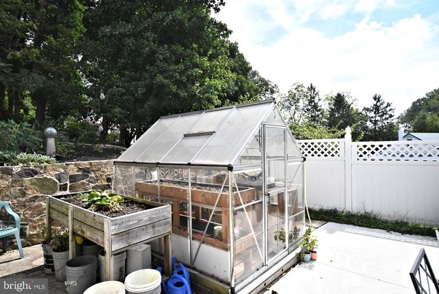 22 SEIDEL RD, Reading, PA 19606